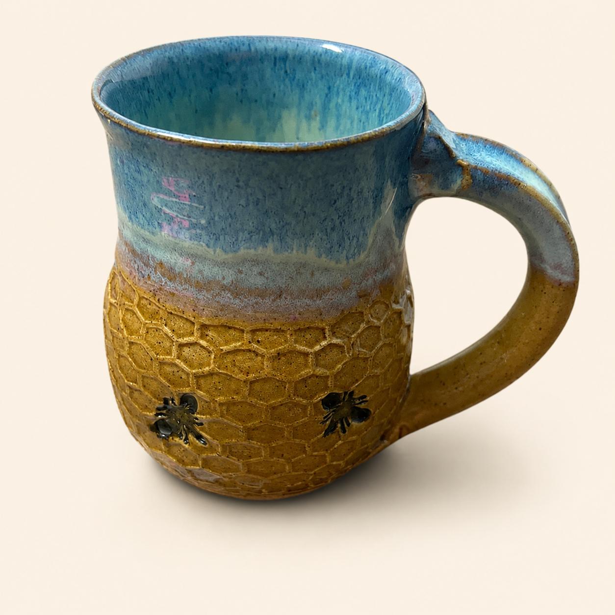 Bee Pottery Mug